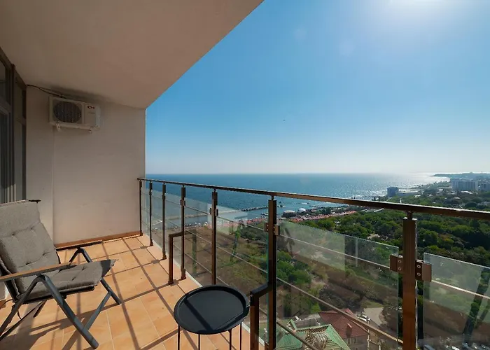 Pearl Of Arcadia On Kamanina