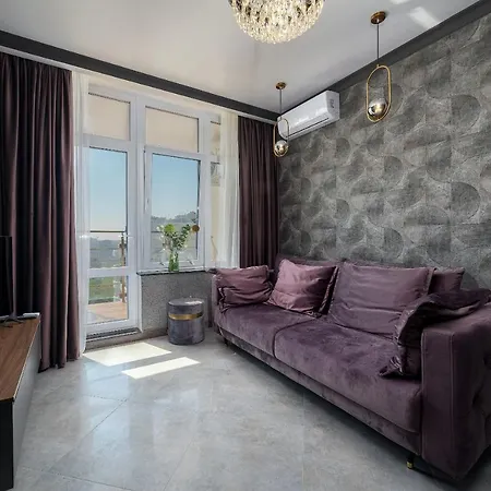 Lägenhet Pearl Of Arcadia On Kamanina Odessa