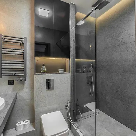 Appartement Pearl Of Arcadia On Kamanina Odessa